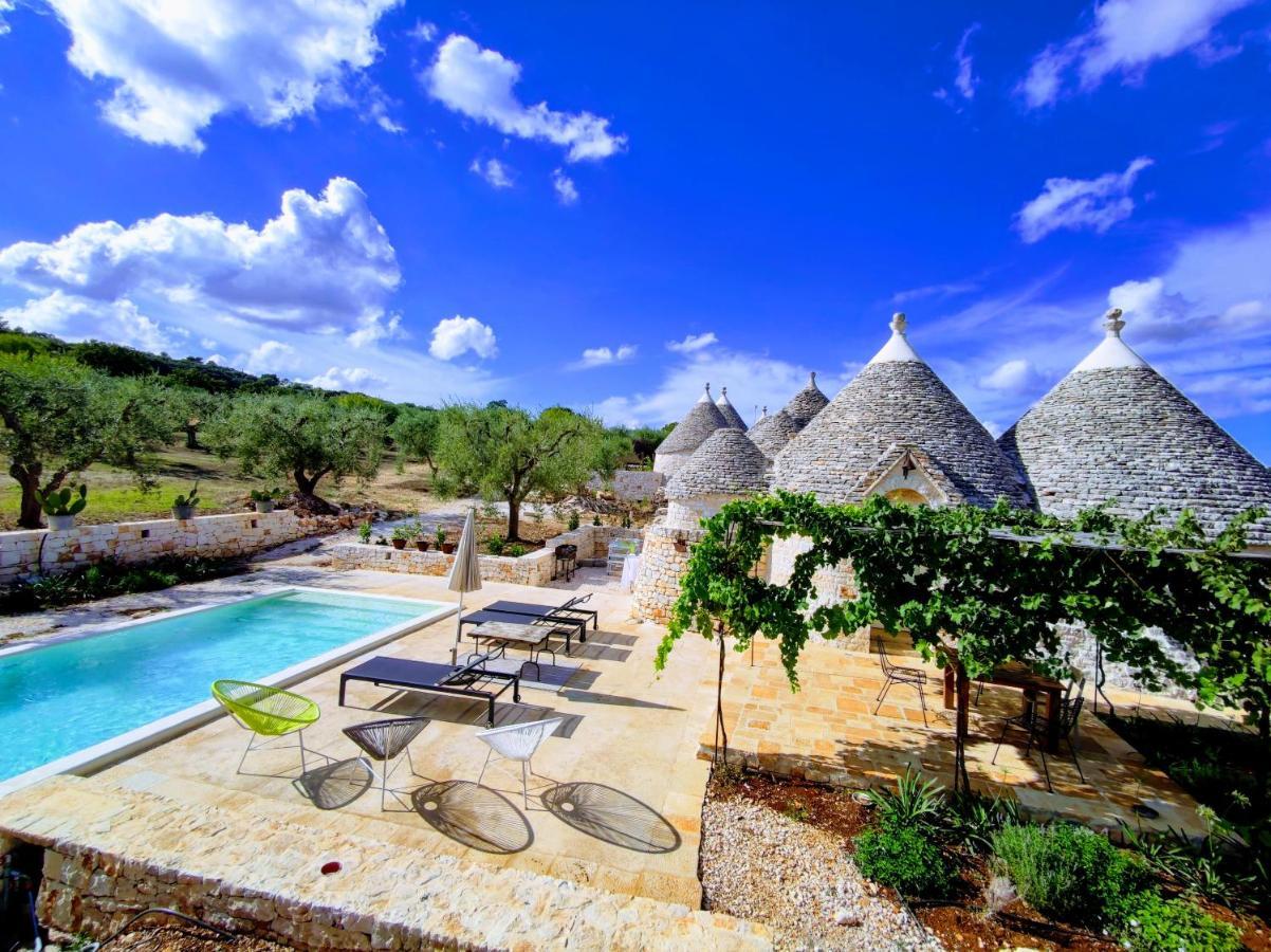 Borgo Sardedda Suites Locorotondo Exterior photo
