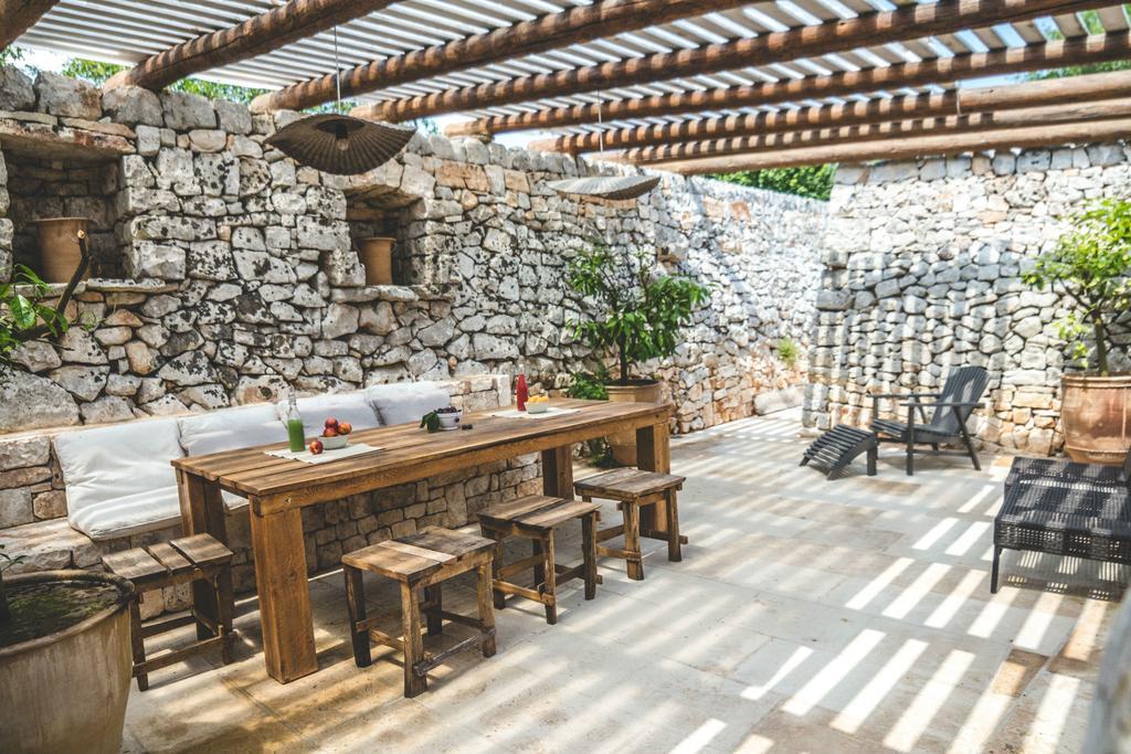 Borgo Sardedda Suites Locorotondo Exterior photo