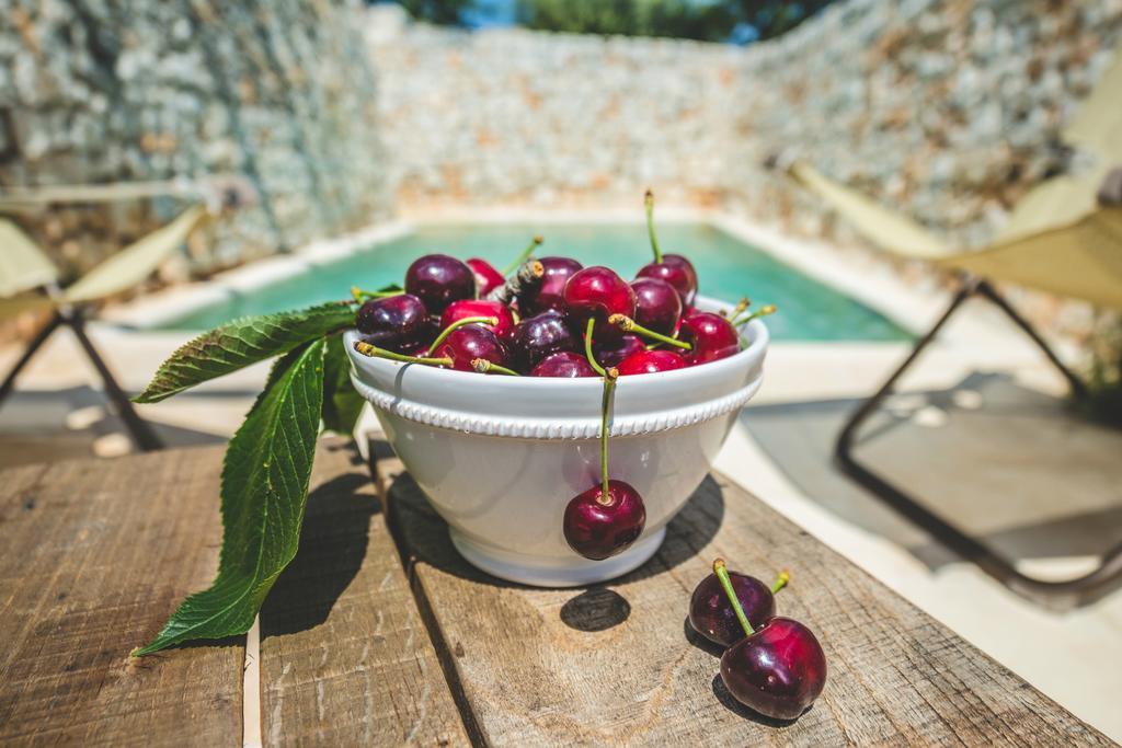 Borgo Sardedda Suites Locorotondo Exterior photo